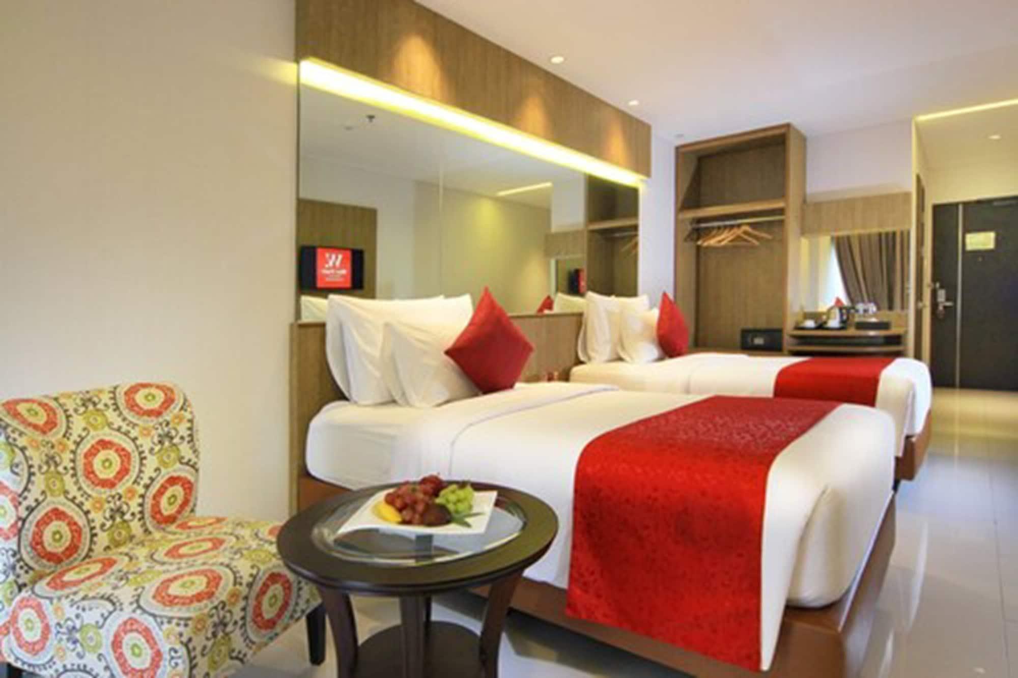 West Point Hotel Bandung Exteriér fotografie
