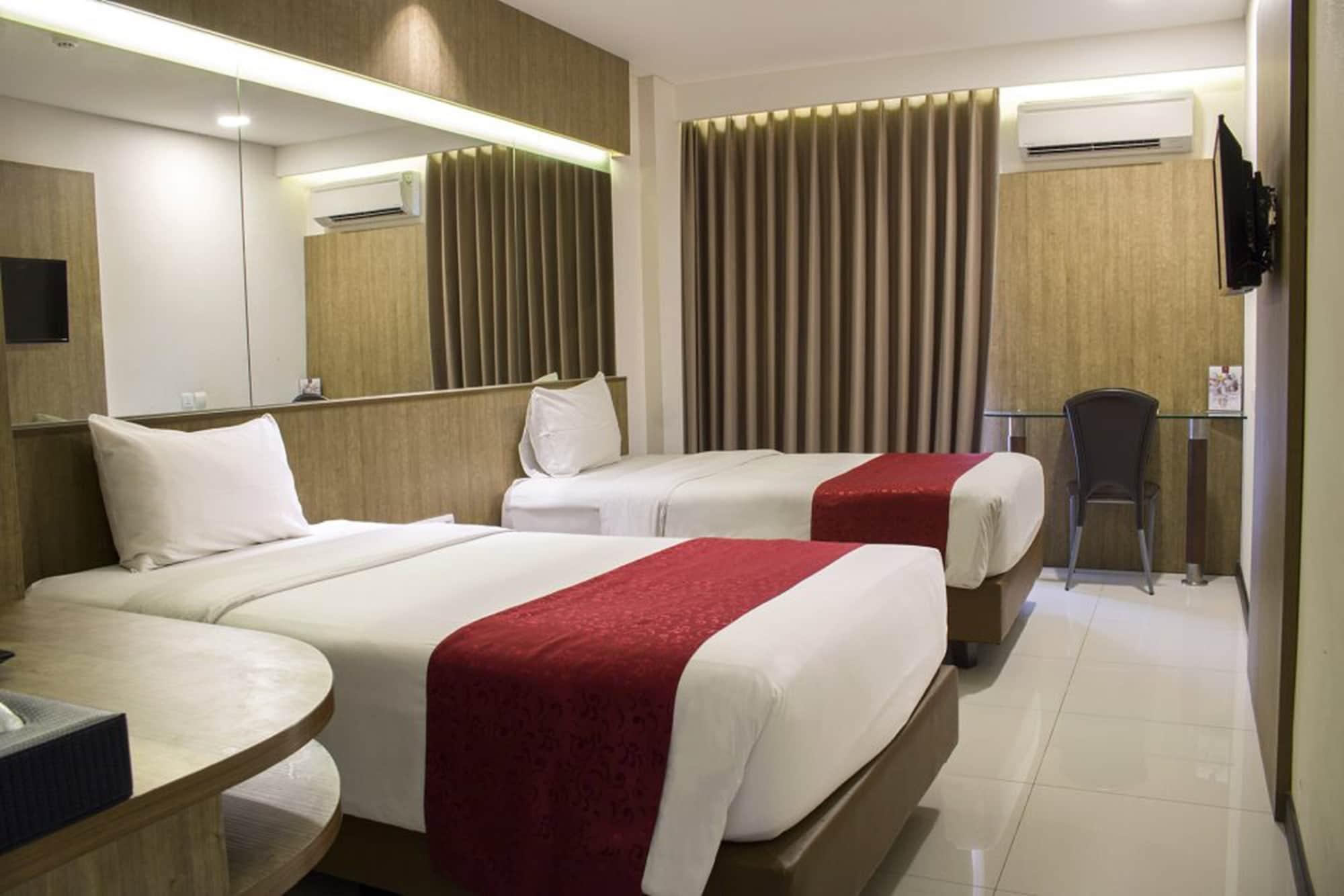 West Point Hotel Bandung Exteriér fotografie