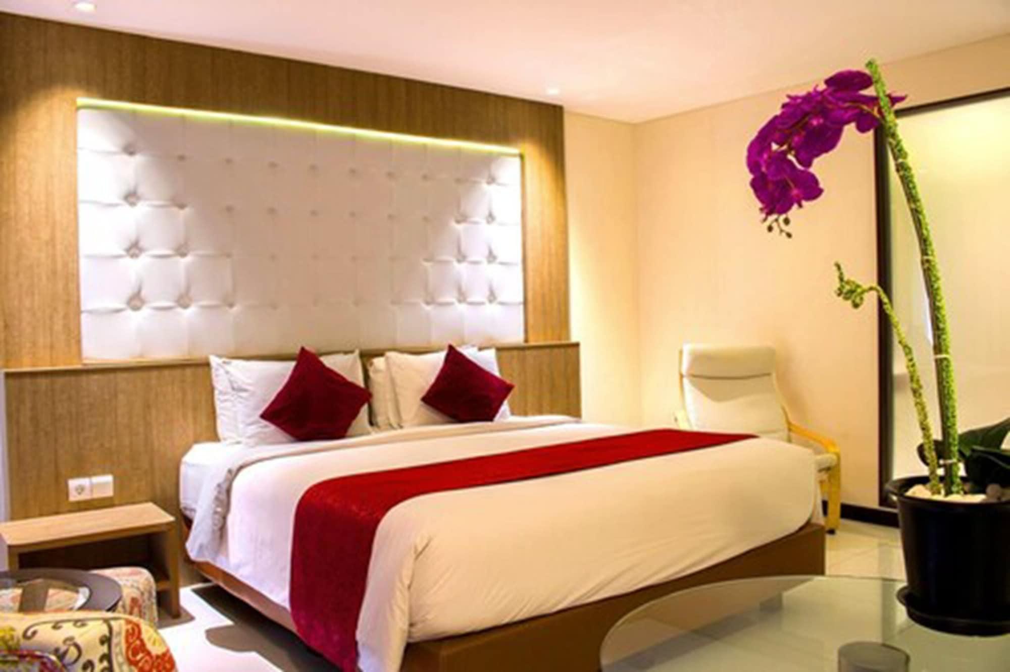 West Point Hotel Bandung Exteriér fotografie