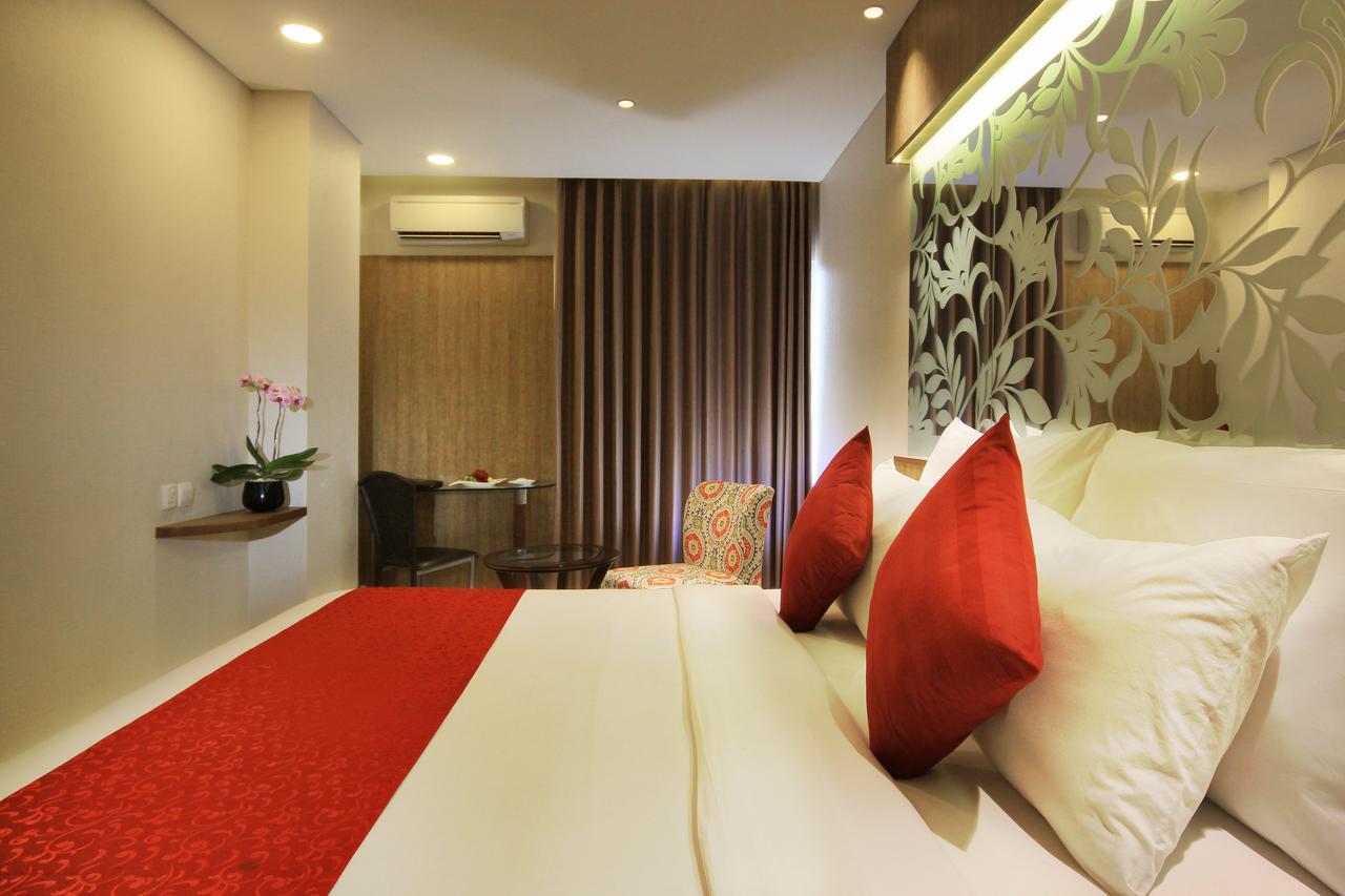 West Point Hotel Bandung Exteriér fotografie