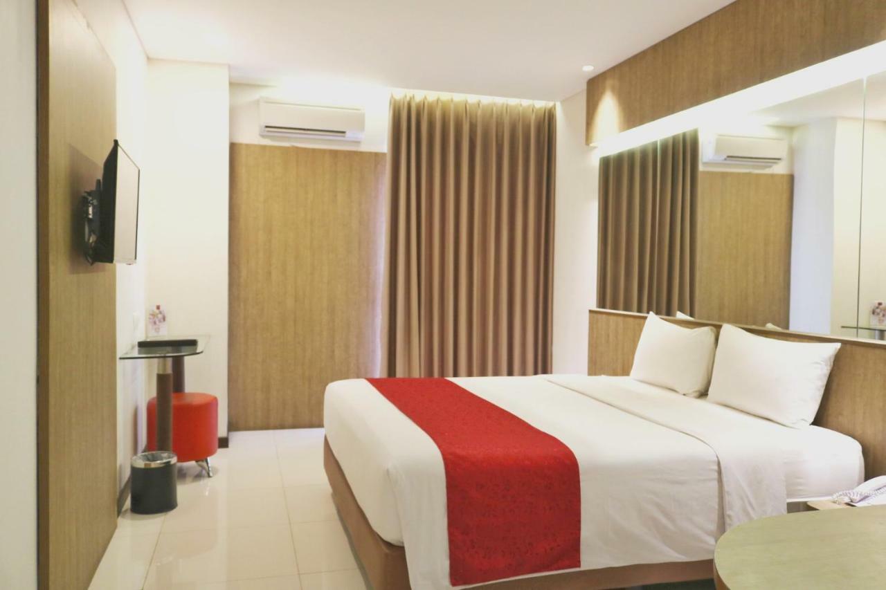 West Point Hotel Bandung Exteriér fotografie
